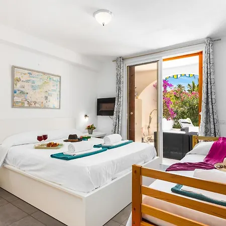 95 Great Location In Americas, Sea Front! * Arona (Tenerife)