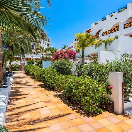 95 Great Location In Americas, Sea Front!